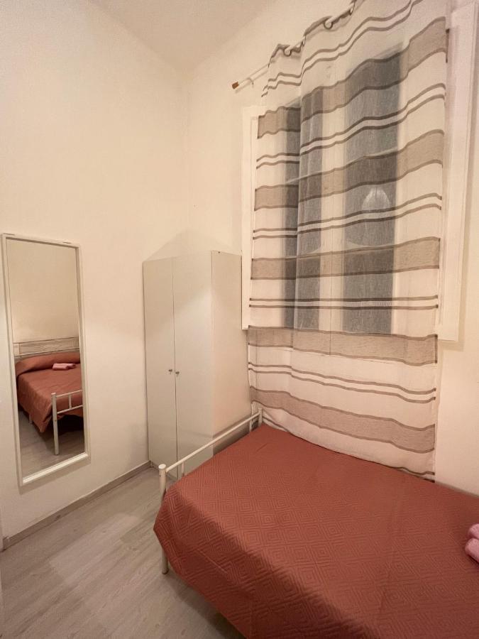 Mariamora Apartment Бари Екстериор снимка