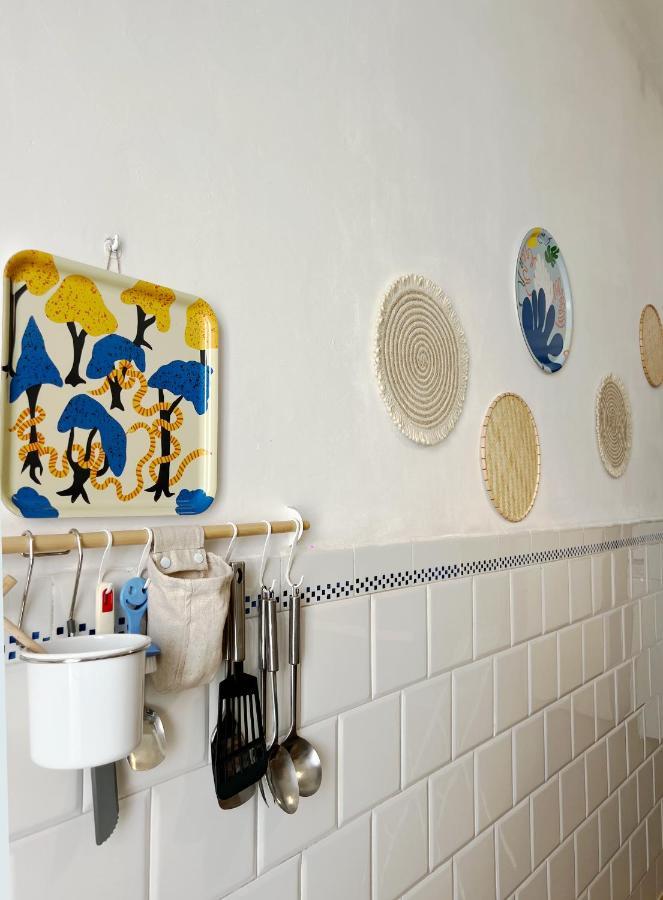 Mariamora Apartment Бари Екстериор снимка
