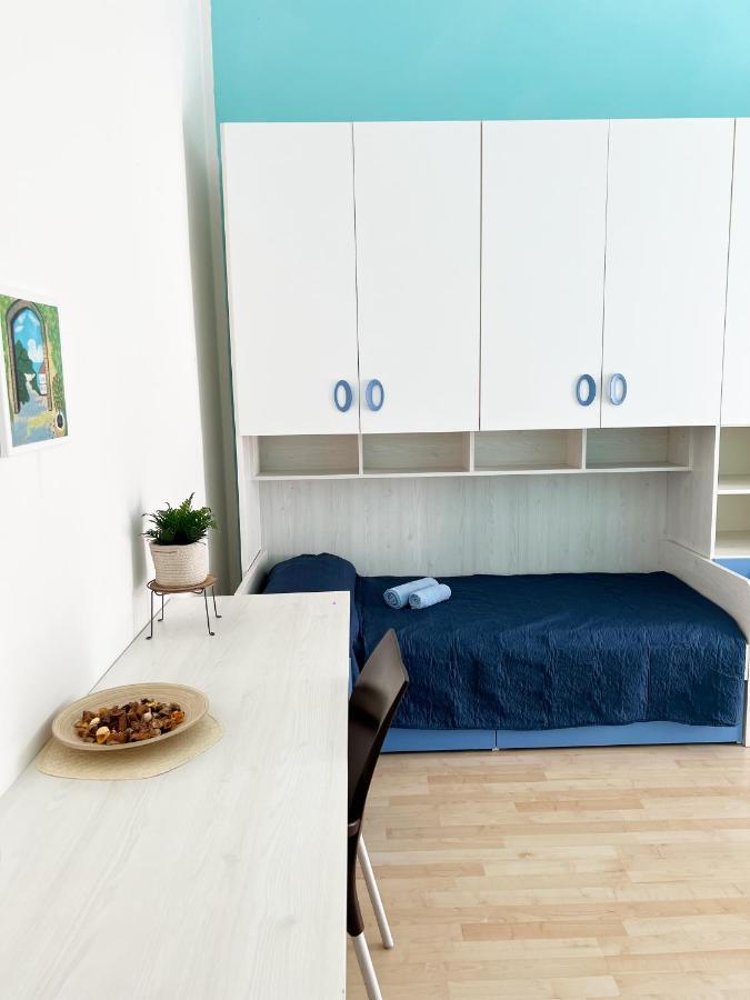 Mariamora Apartment Бари Екстериор снимка