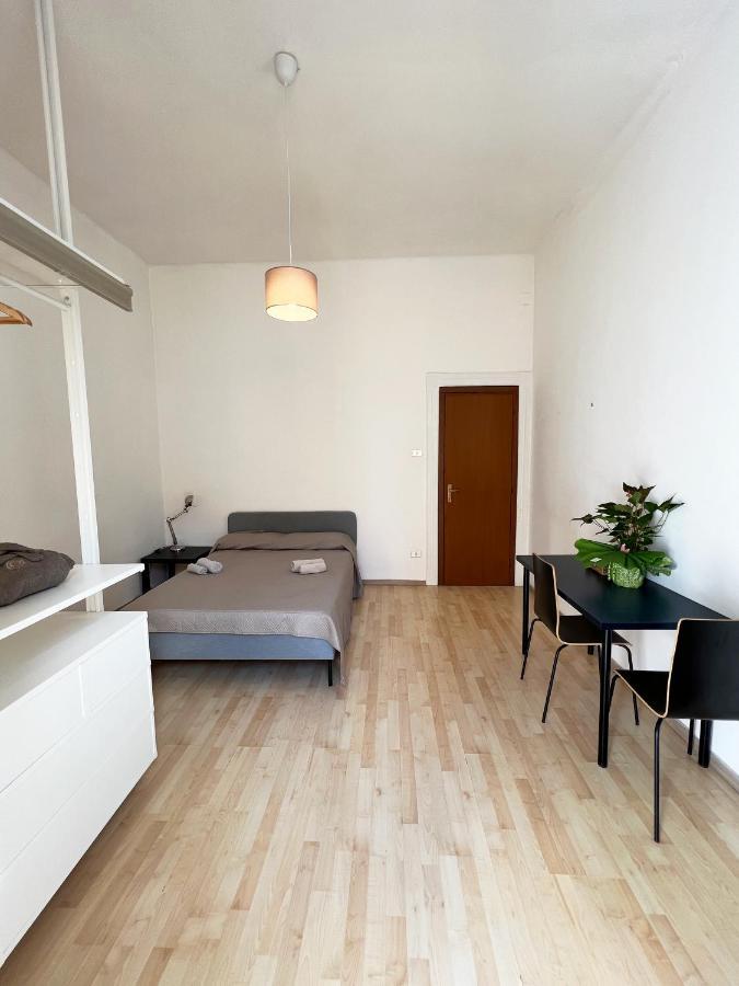Mariamora Apartment Бари Екстериор снимка