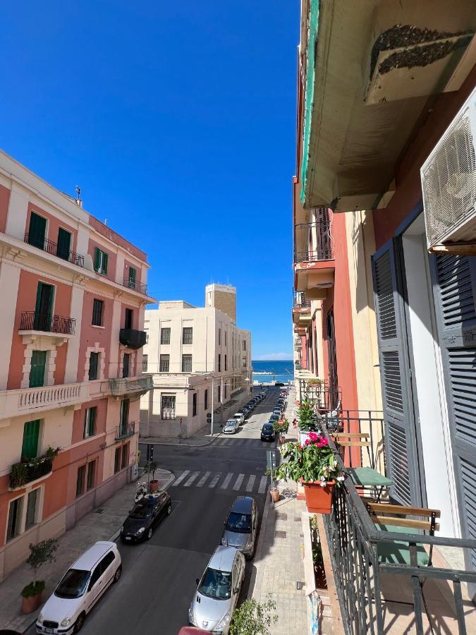 Mariamora Apartment Бари Екстериор снимка