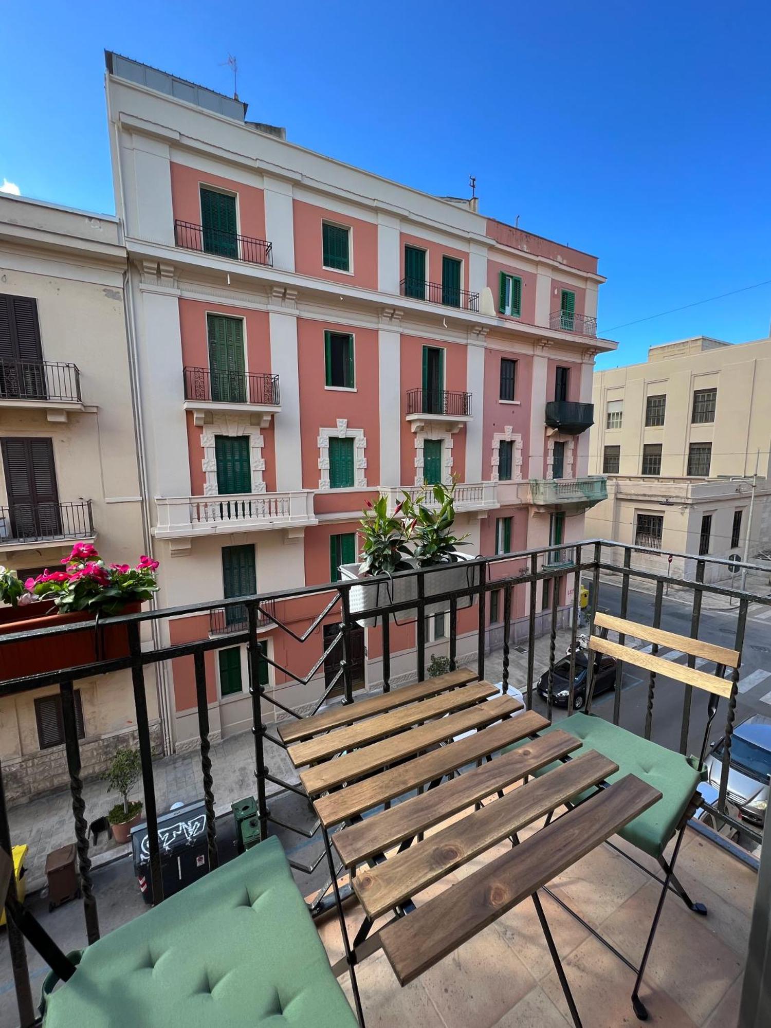 Mariamora Apartment Бари Екстериор снимка